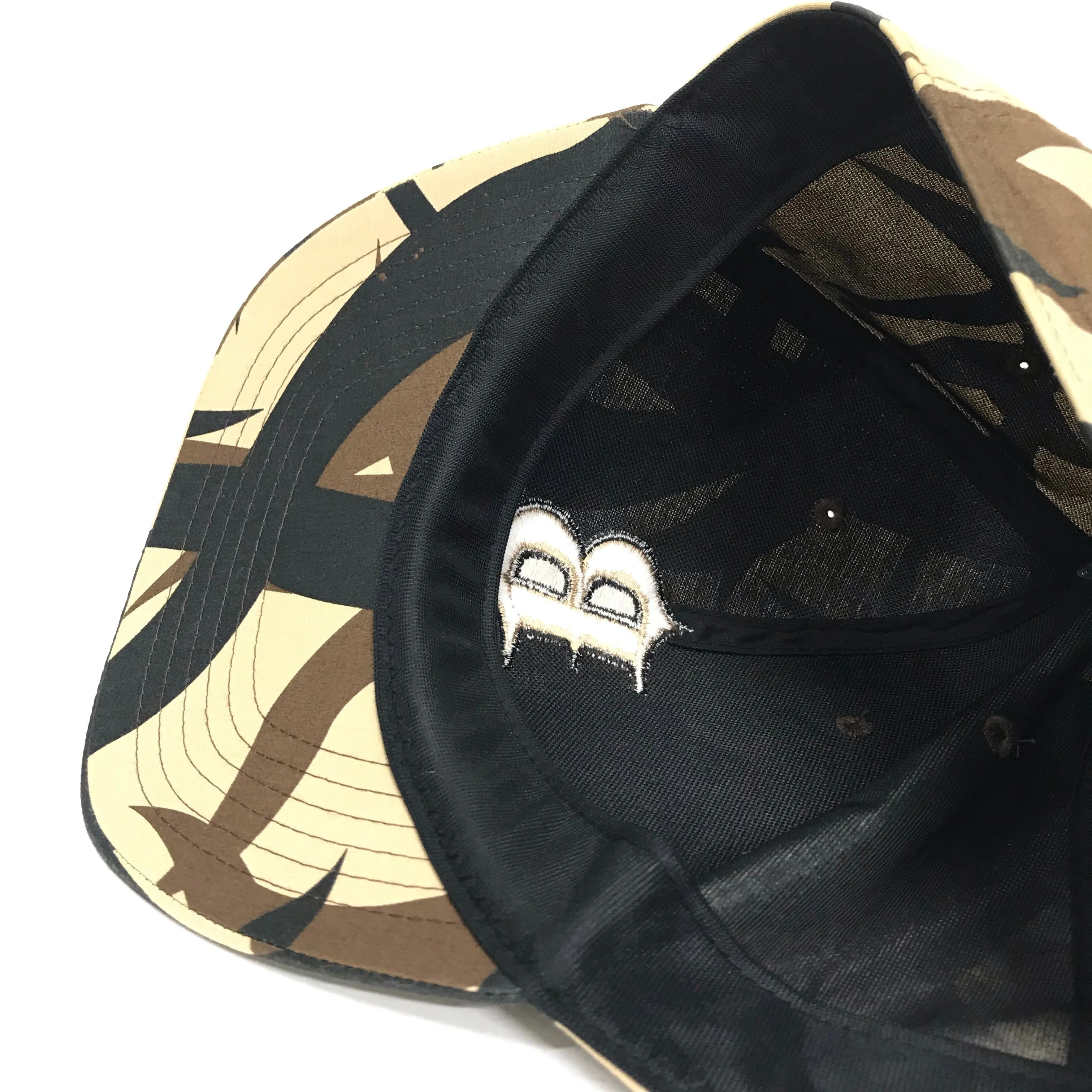 A Bathing Ape Bape Vintage Thorn Camo Fitted Cap Brown