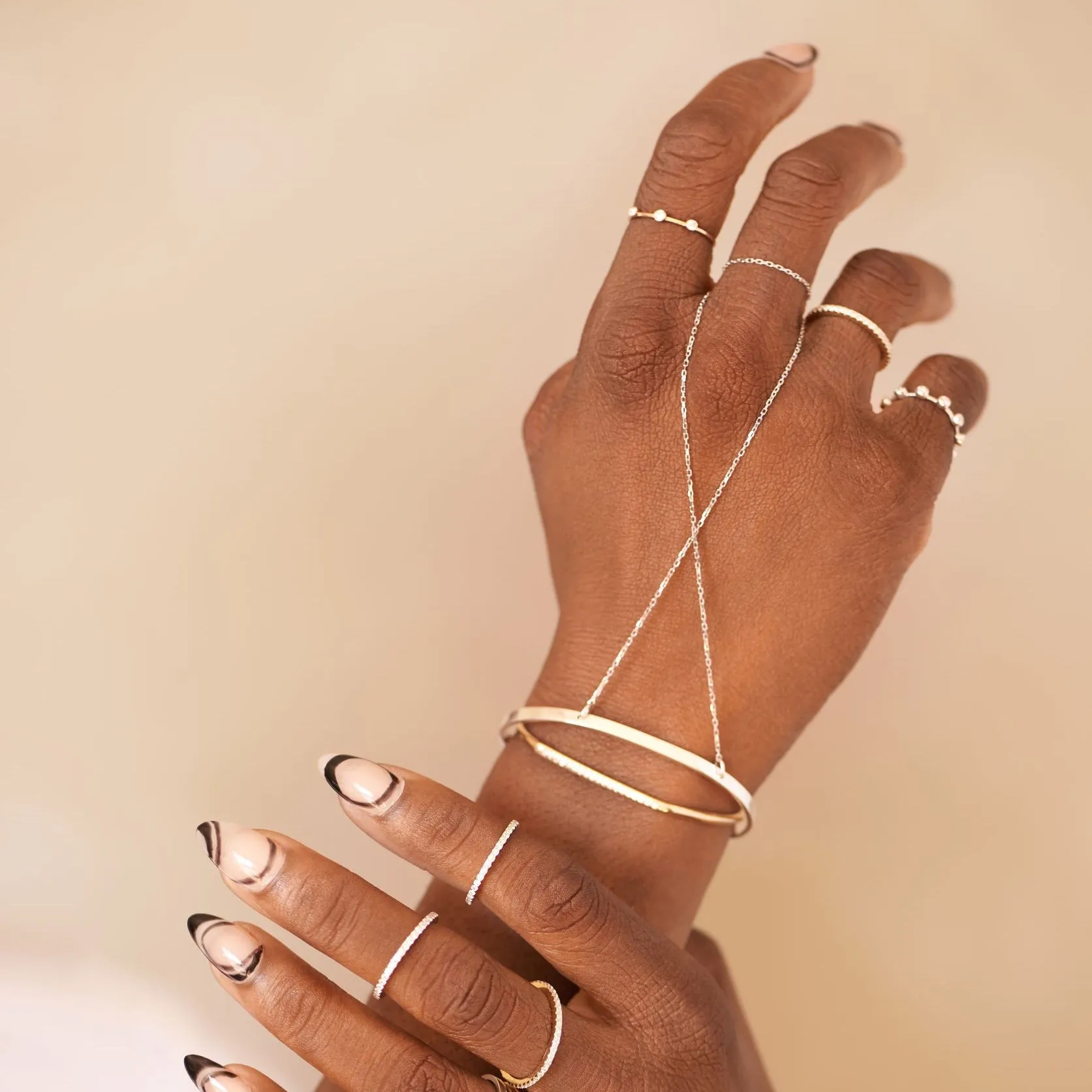 Accessible Hand Chain