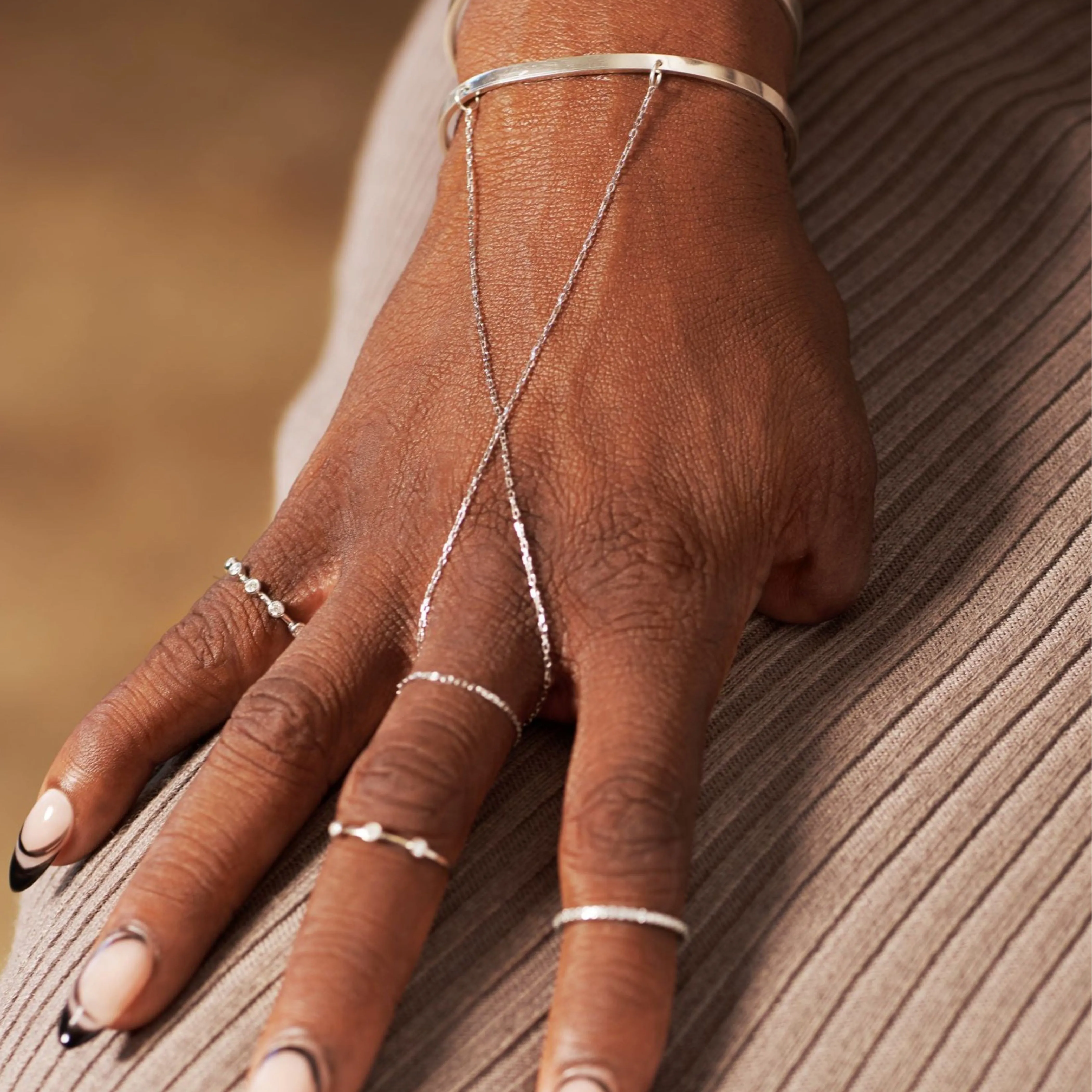 Accessible Hand Chain