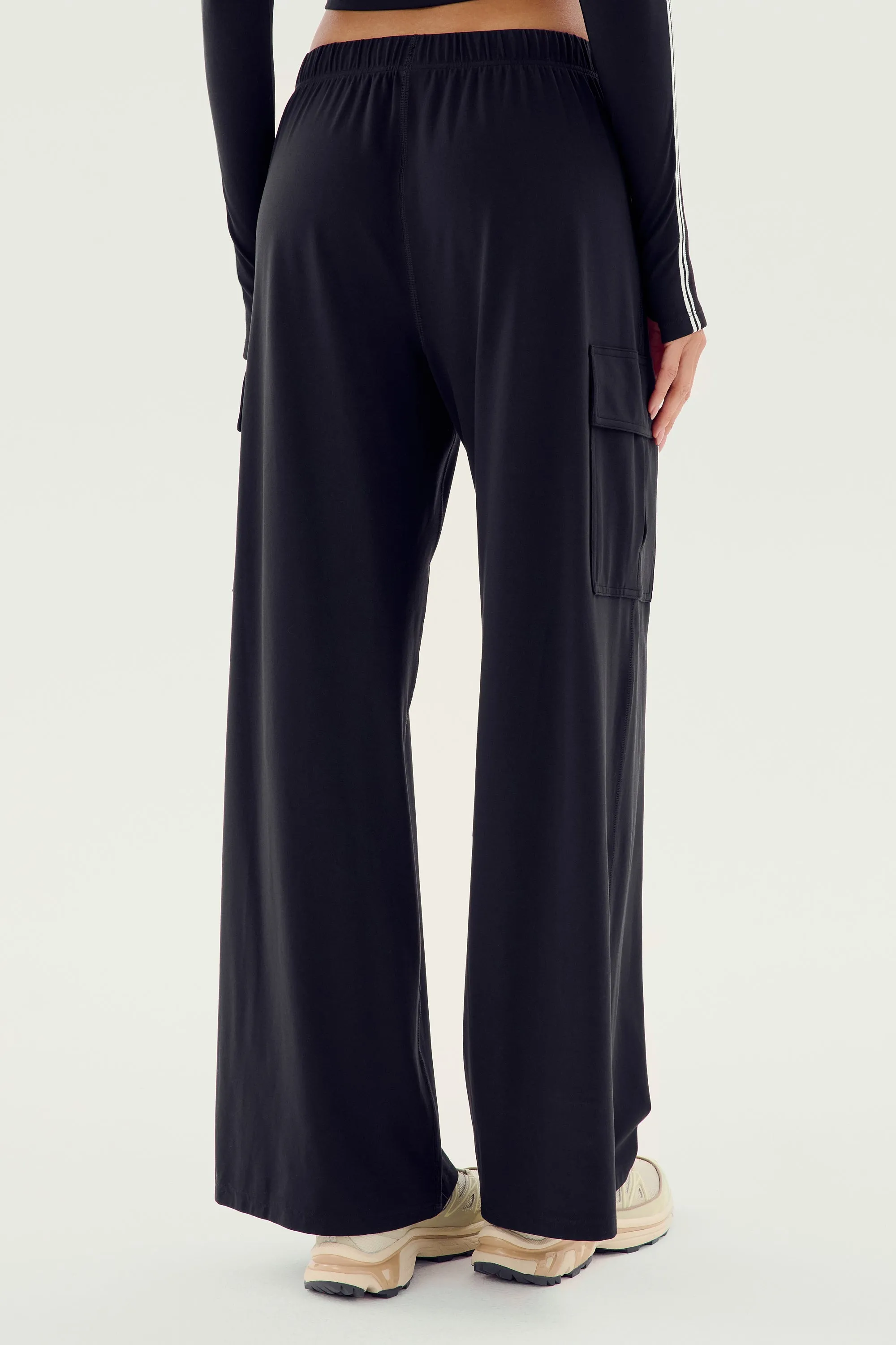 Alex Airweight Cargo Pant - Black