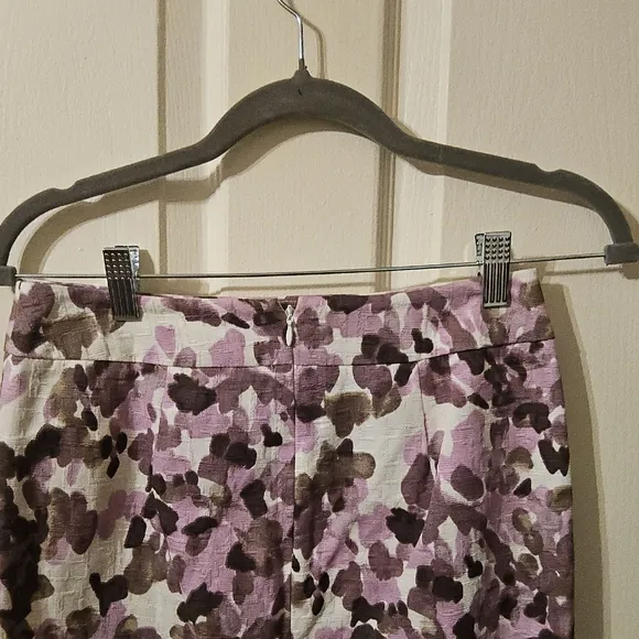 Ann Taylor Purple and White Knee-Length Pencil Skirt for Work. NWOT