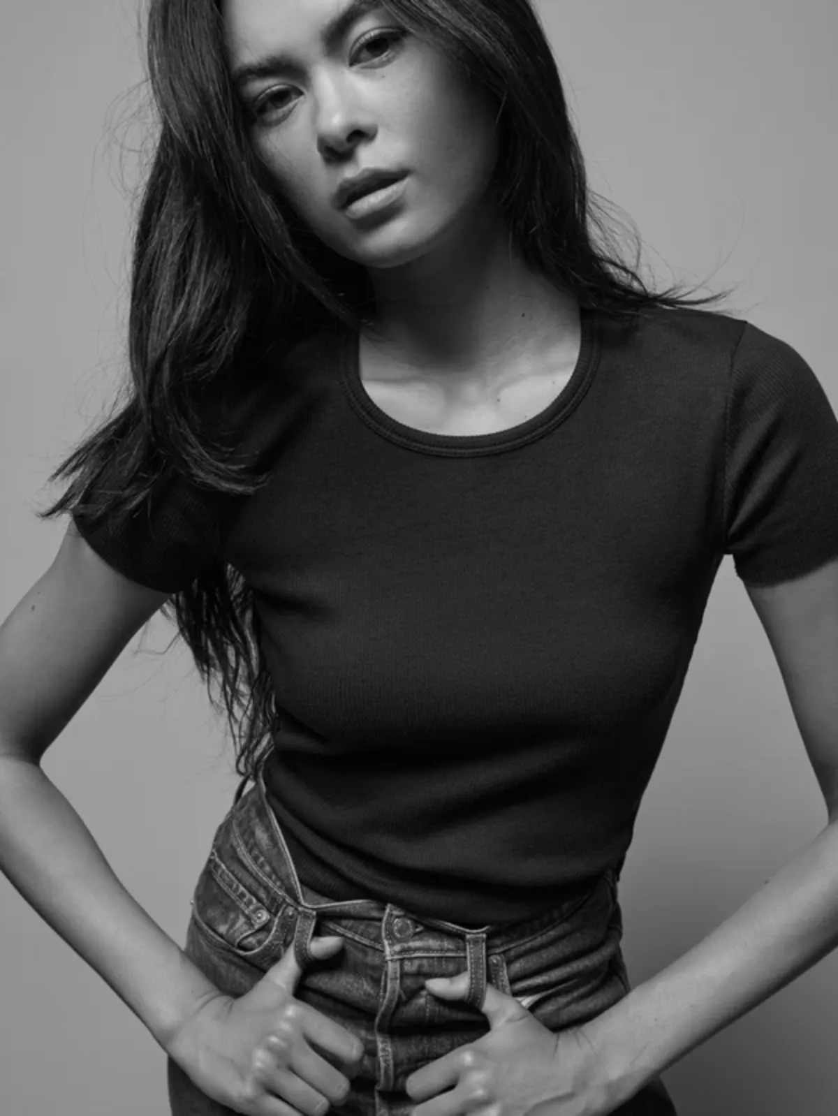 BILLY TEE IN JET BLACK
