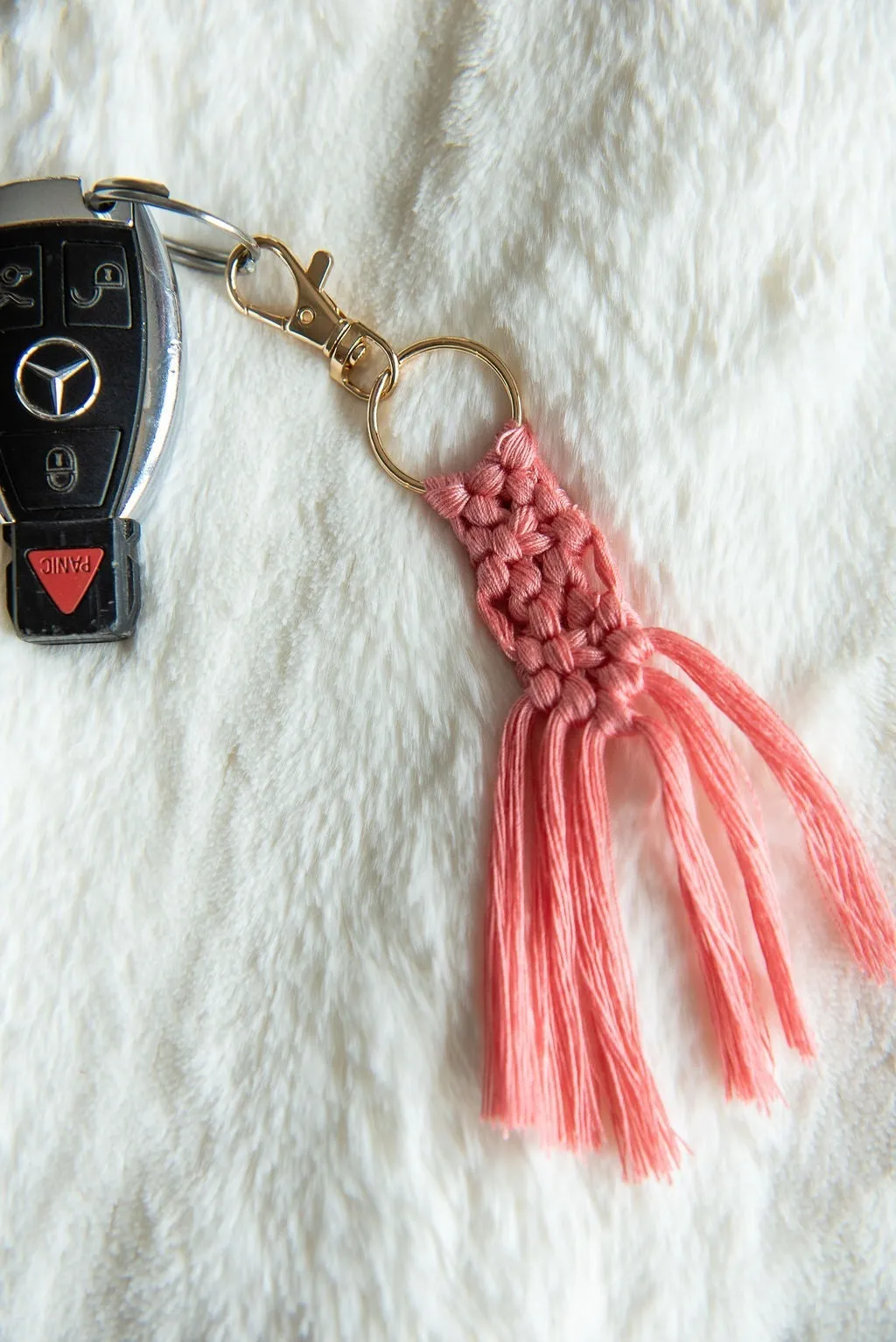 Boho Macramé Keychain in Pink