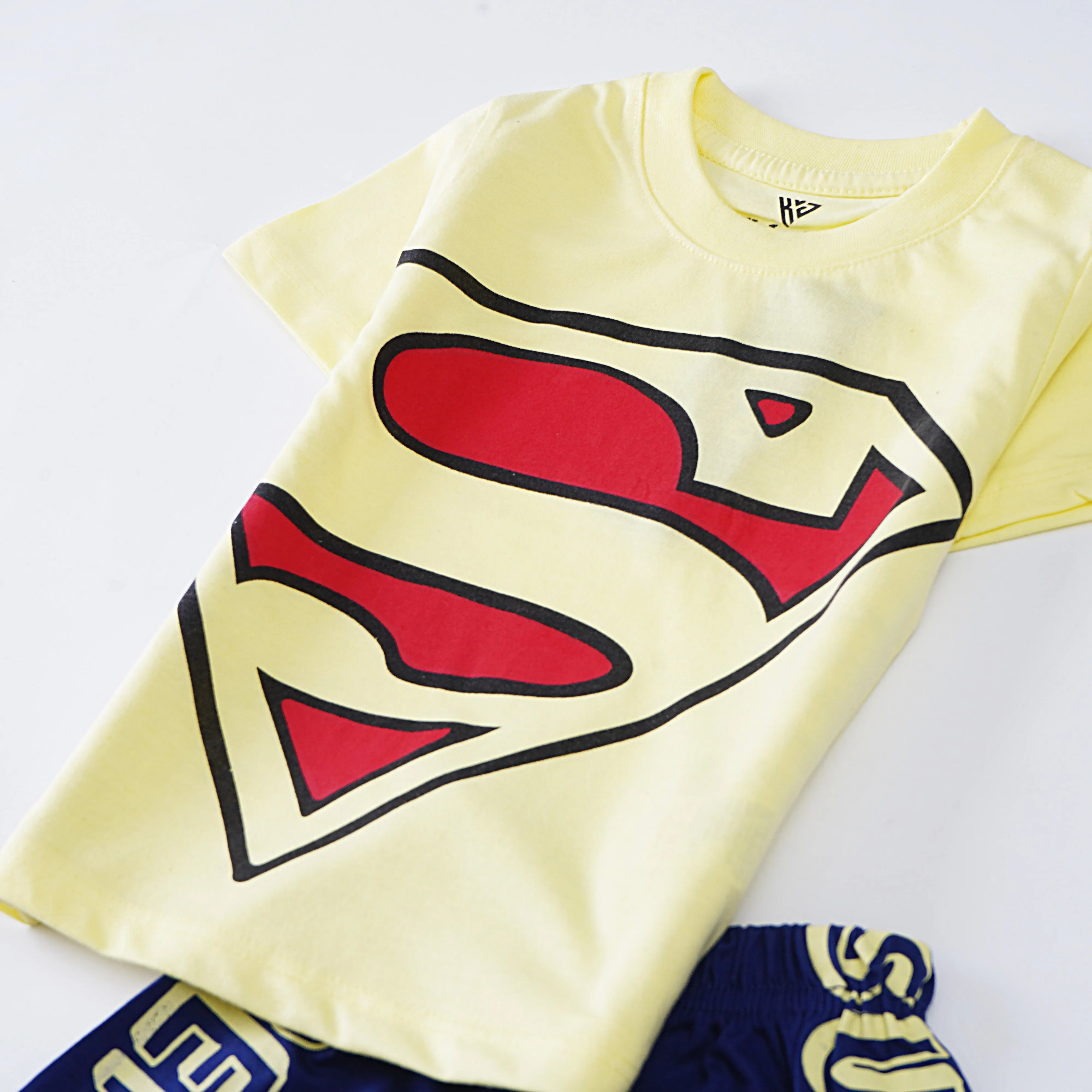 Boys Half Sleeves 2 Piece Suit (Super man)