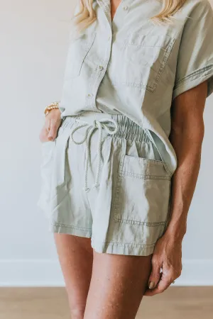 Casual Outing Shorts - Sage