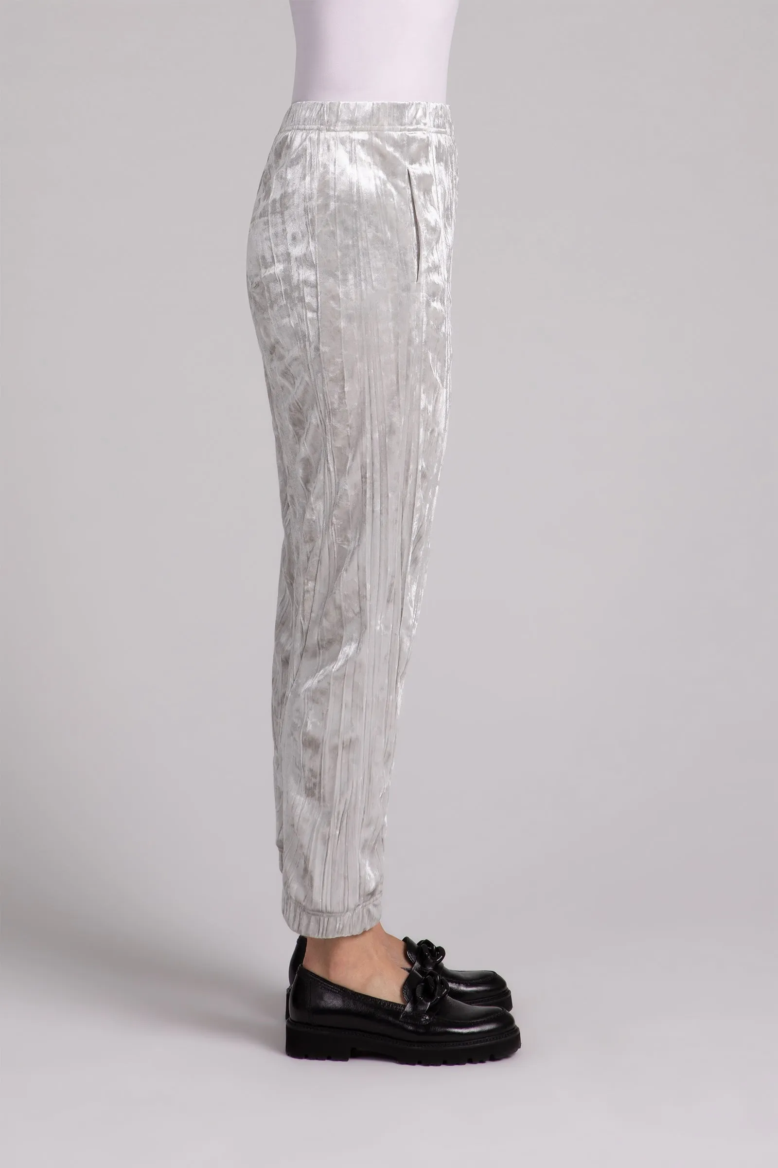 Crinkle Velvet Half Cuff Jogger Pant