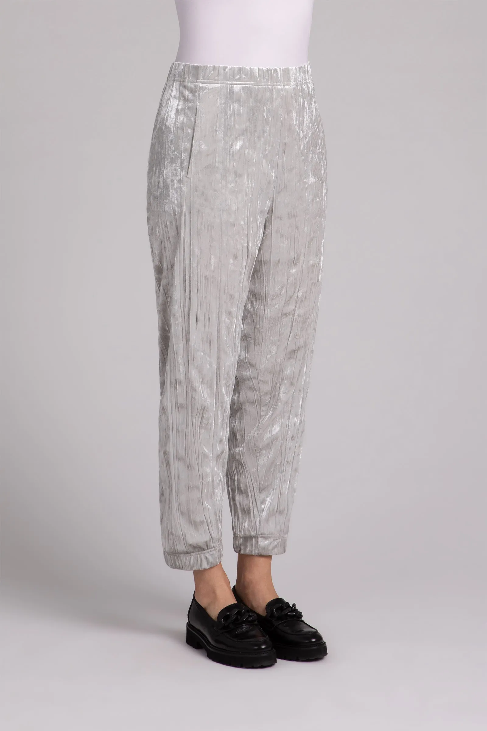 Crinkle Velvet Half Cuff Jogger Pant
