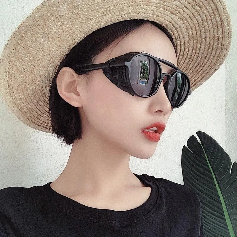 Embrace the Steampunk Aesthetic with Vintage Round Sunglasses