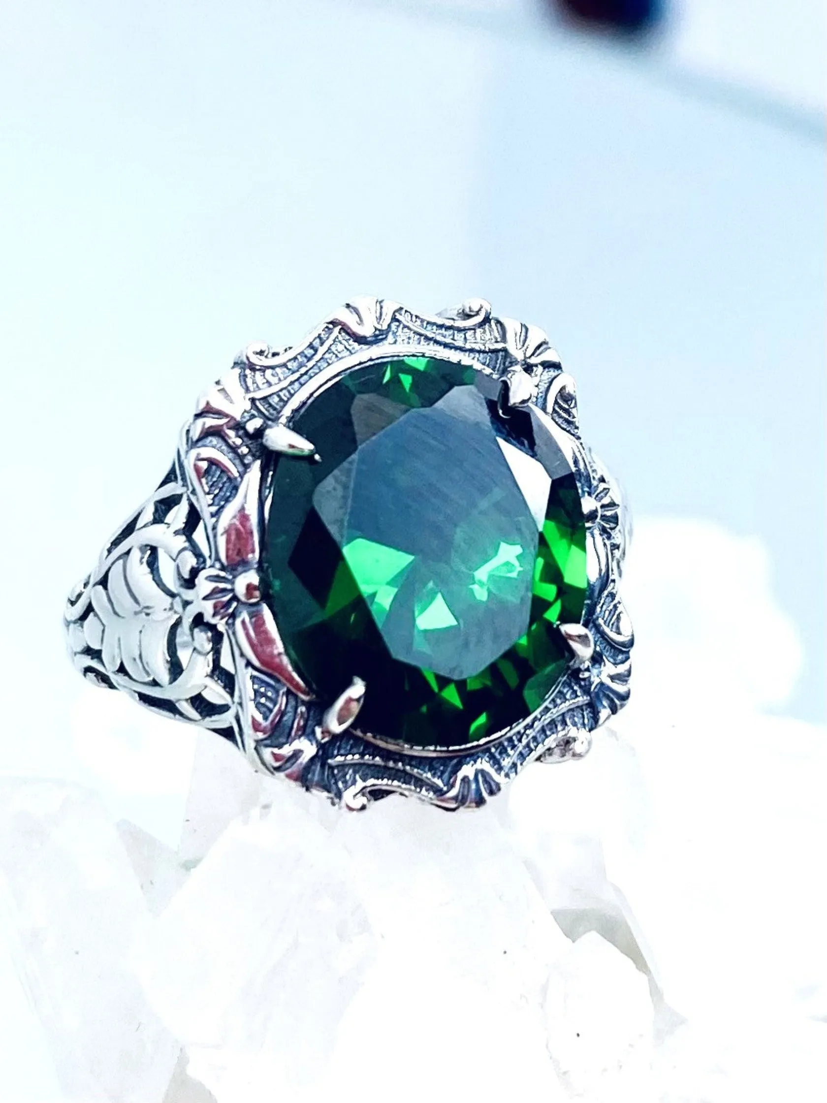 Emerald CZ Ring, Oval Art Nouveau Style, Vintage Sterling Silver Filigree Ring, Beauty Ring, D229