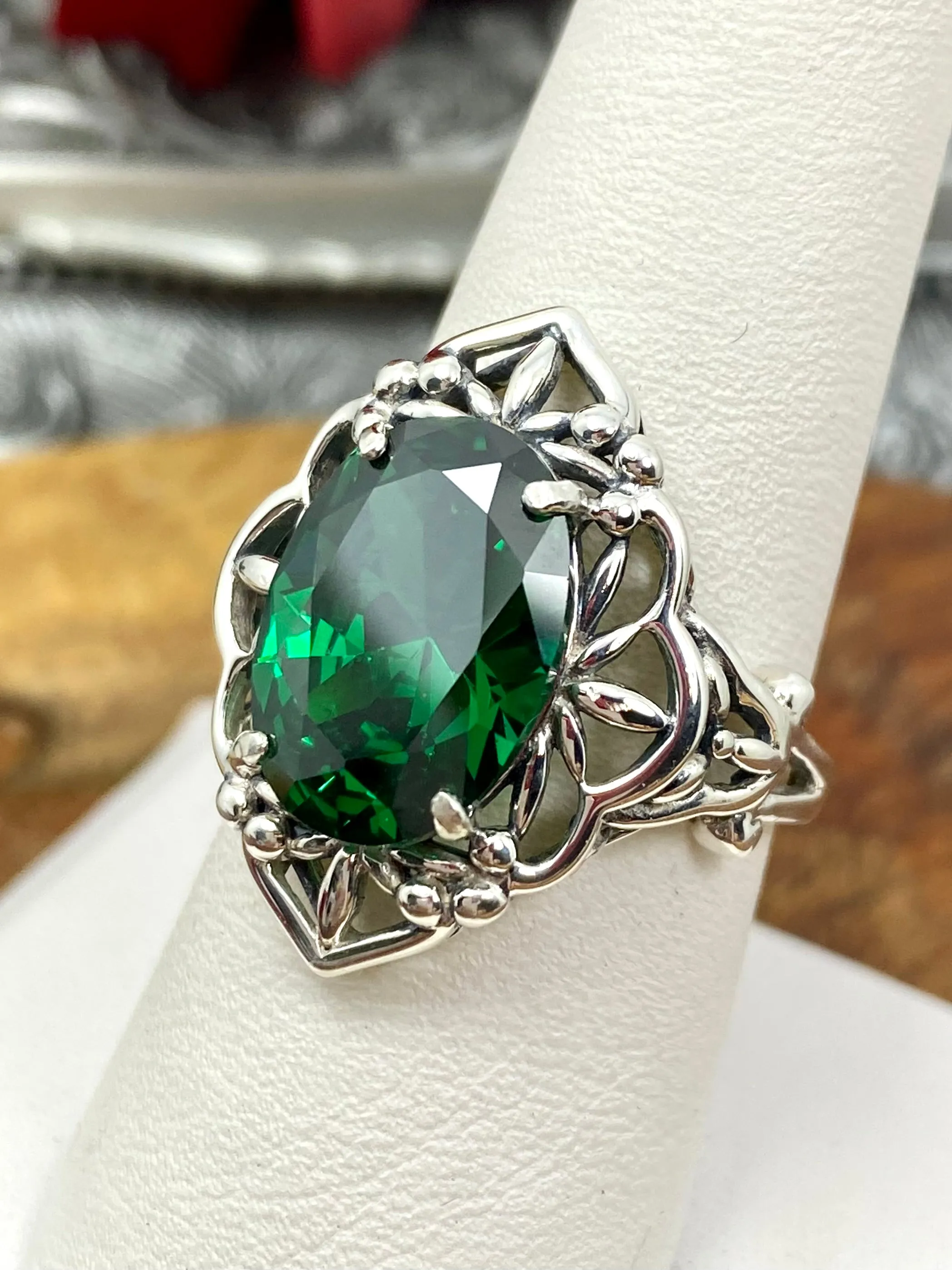 Emerald Green CZ Ring Gothic Filigree Ring - Vintage Style Ring D98
