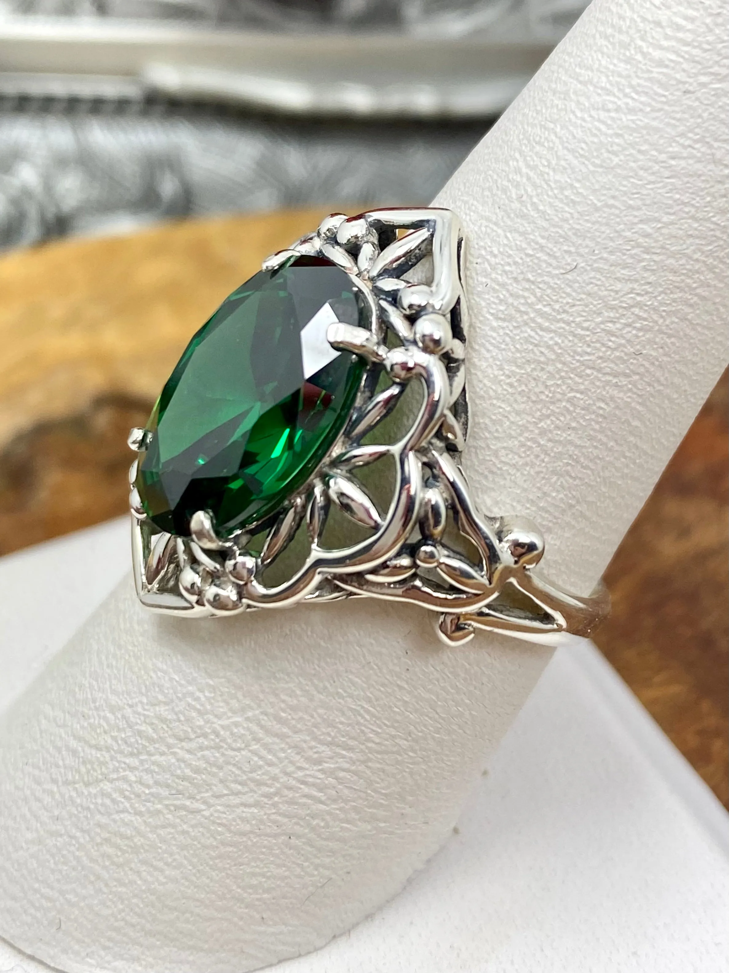 Emerald Green CZ Ring Gothic Filigree Ring - Vintage Style Ring D98