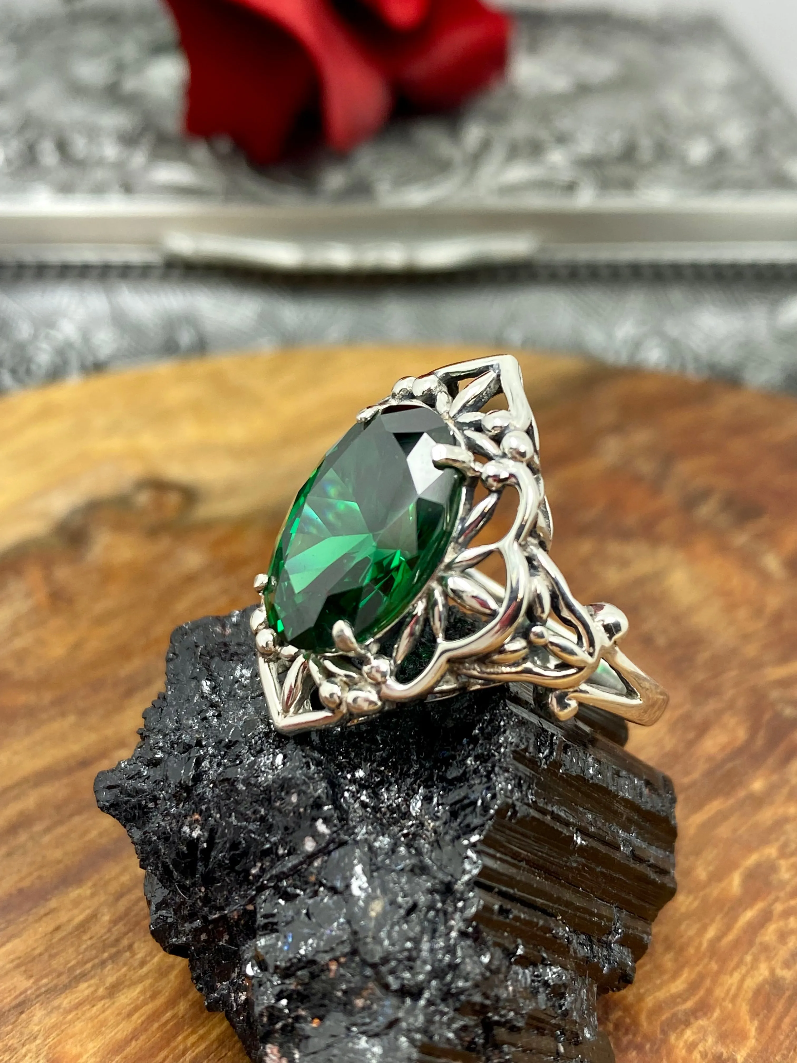 Emerald Green CZ Ring Gothic Filigree Ring - Vintage Style Ring D98