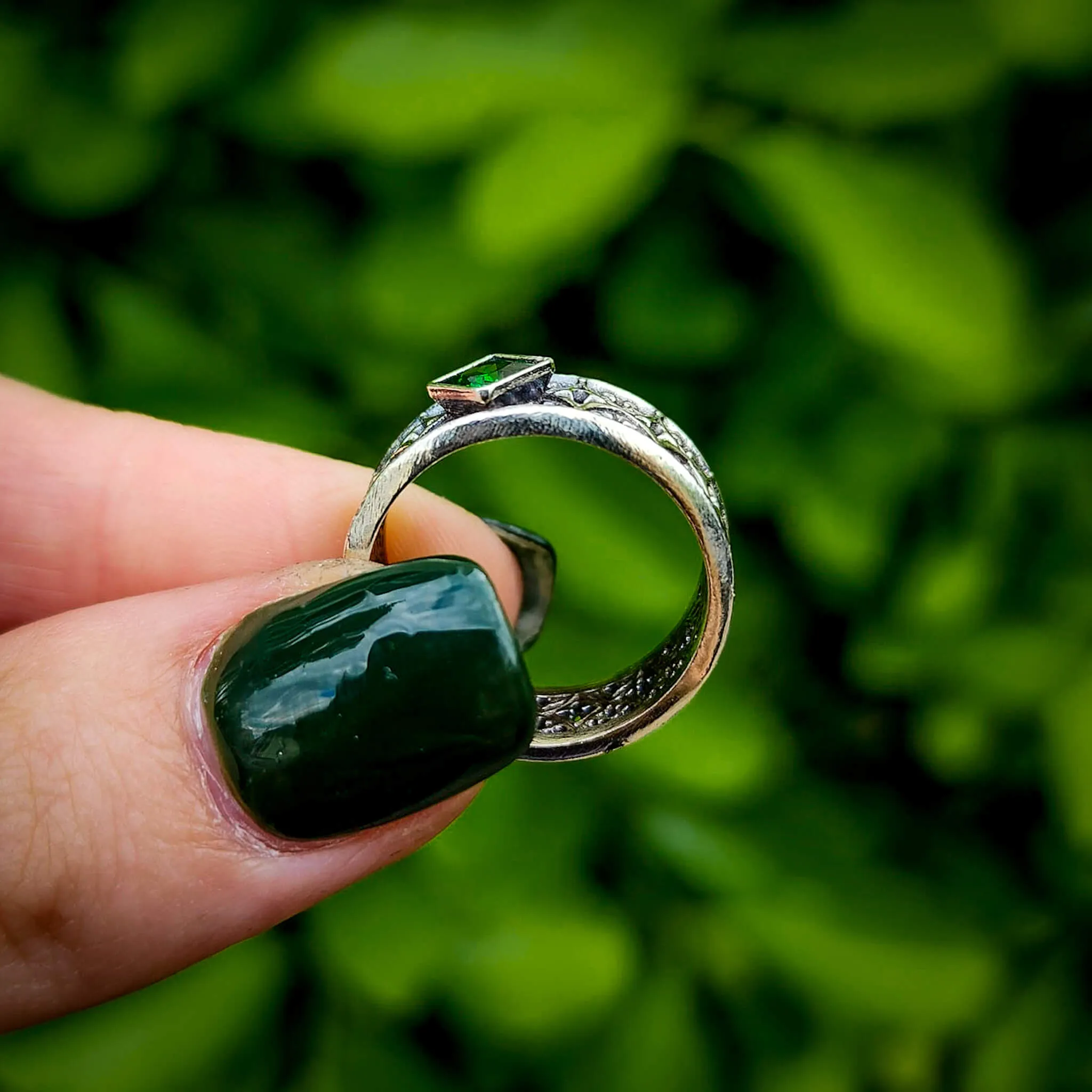 Emerald Silver Gothic Band Ring