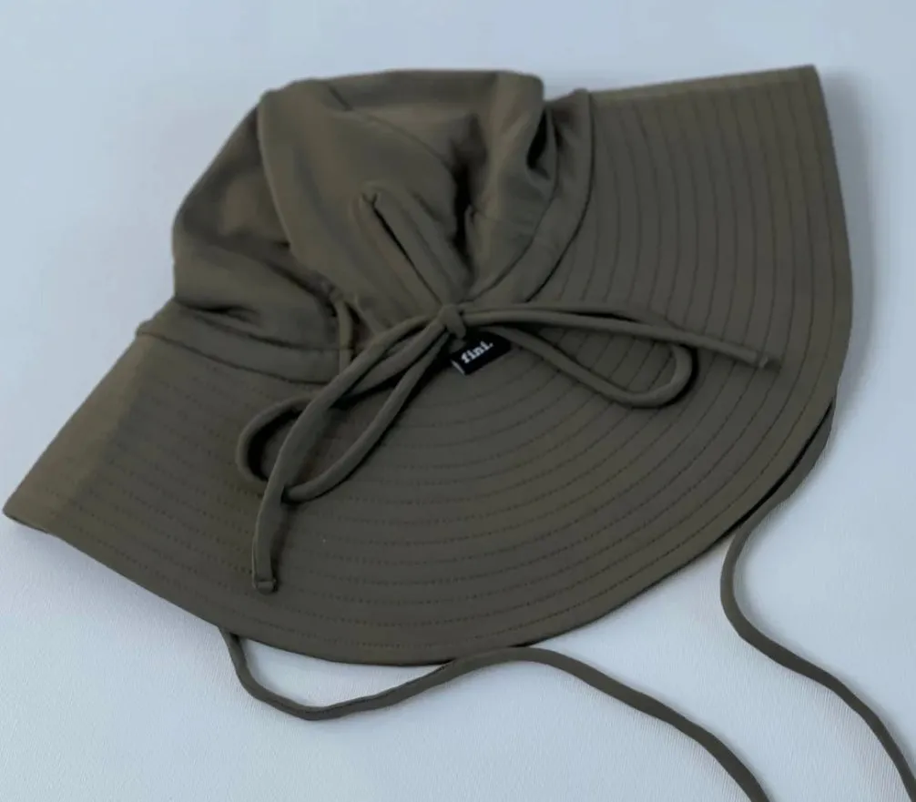 Floppy Hat Swim - Cammie