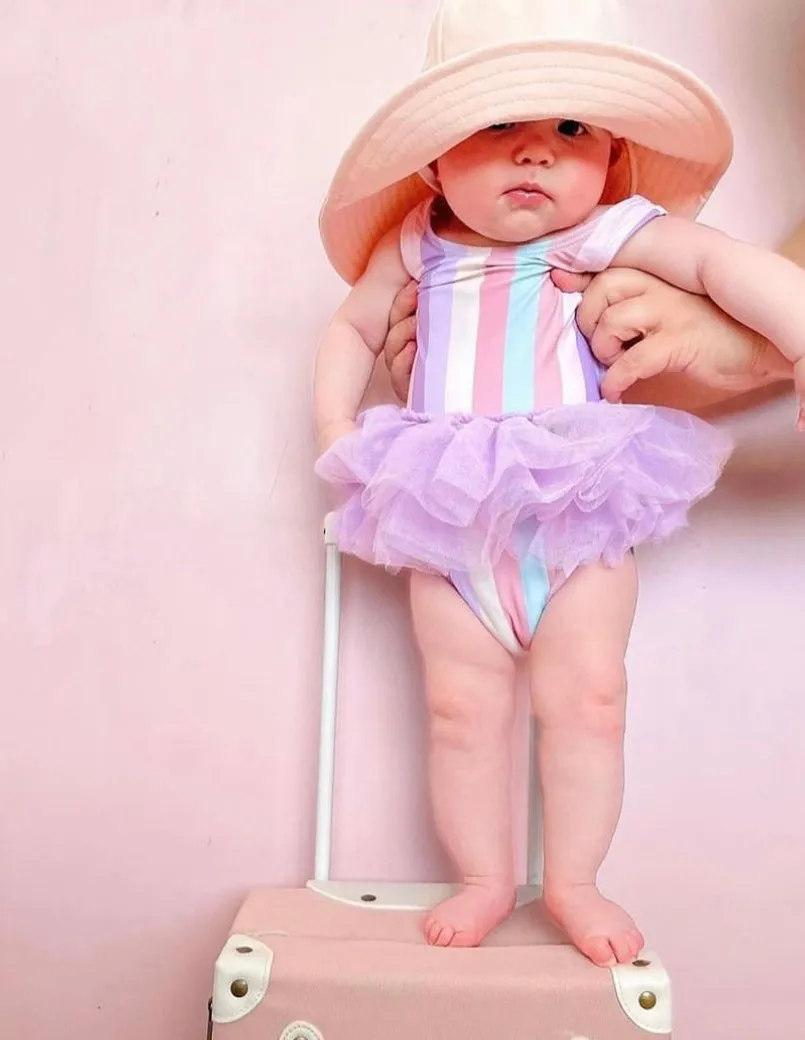 Floppy Hat Swim - Cammie