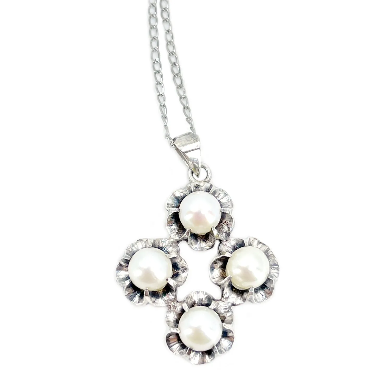 Gothic Claw Prong Vintage Japanese Cultured Akoya Pearl Pendant Necklace- Sterling Silver 18 Inch