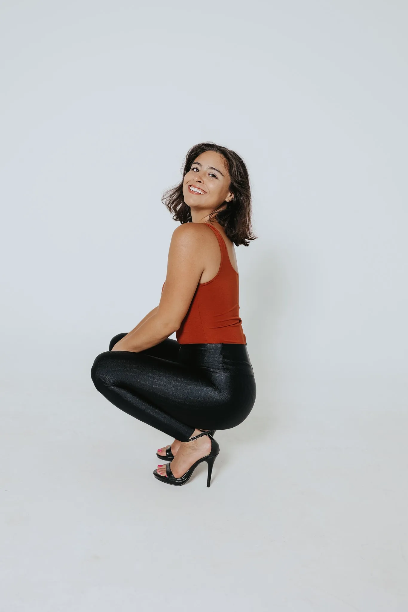 Kat- Black