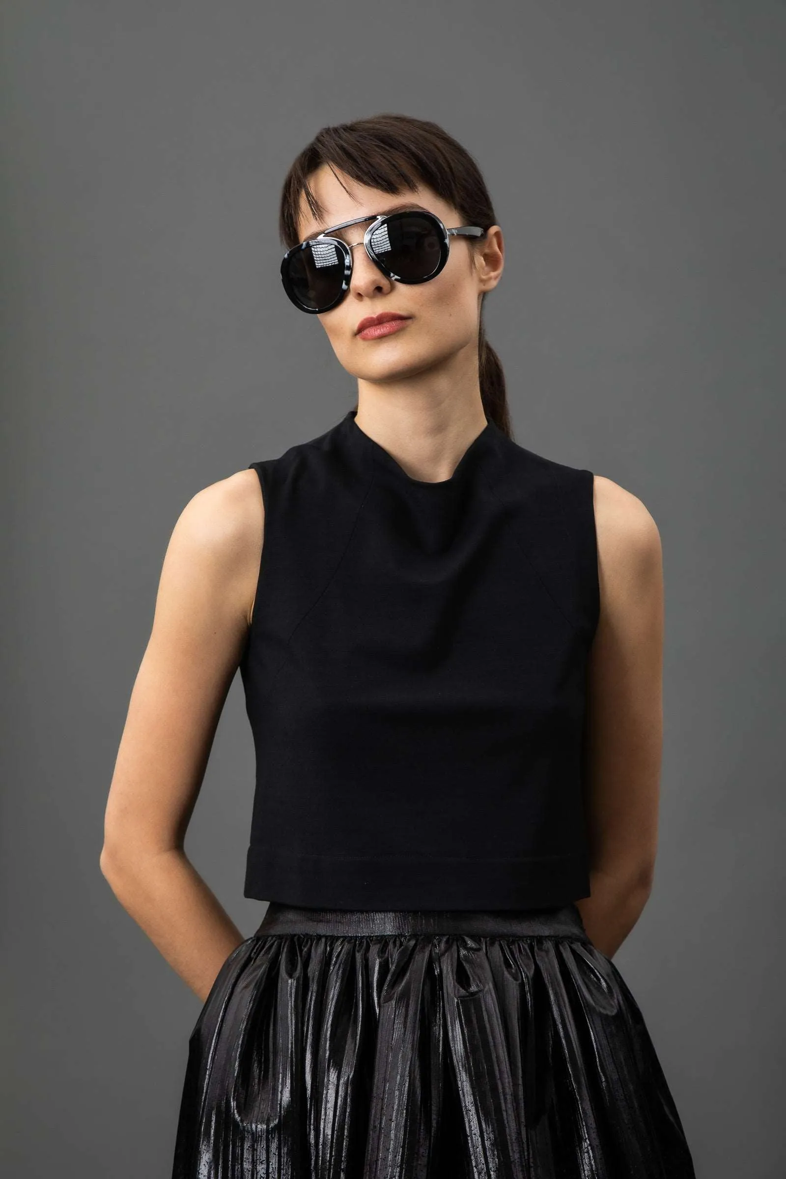 Klaris Black Cropped Classic Top