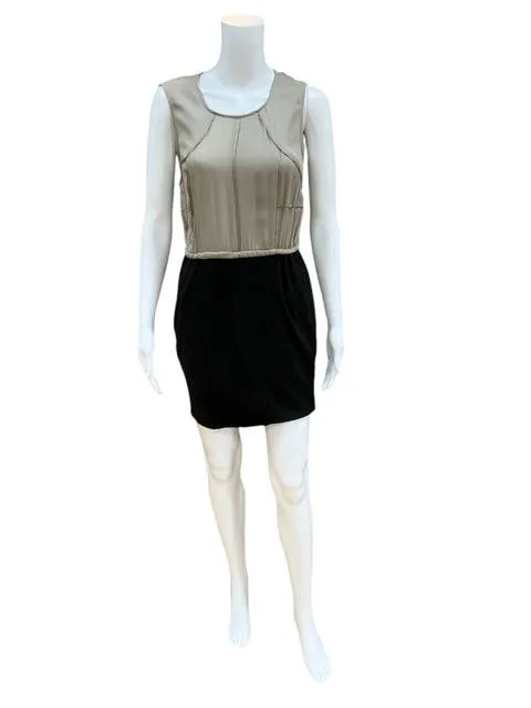 Line & Dot Dress Size Small