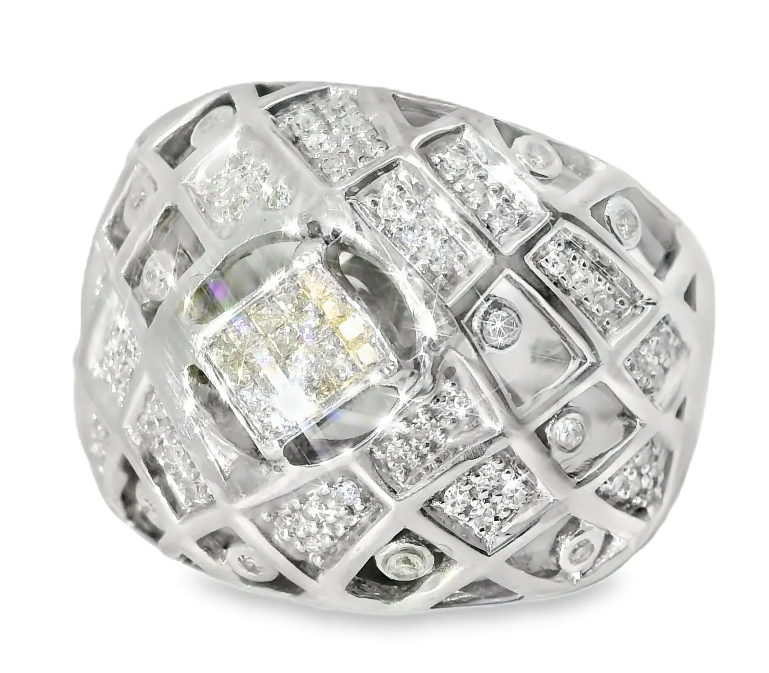 Magnificent 14K White Gold Diamond Designer Dome Fashion Cocktail Band Ring