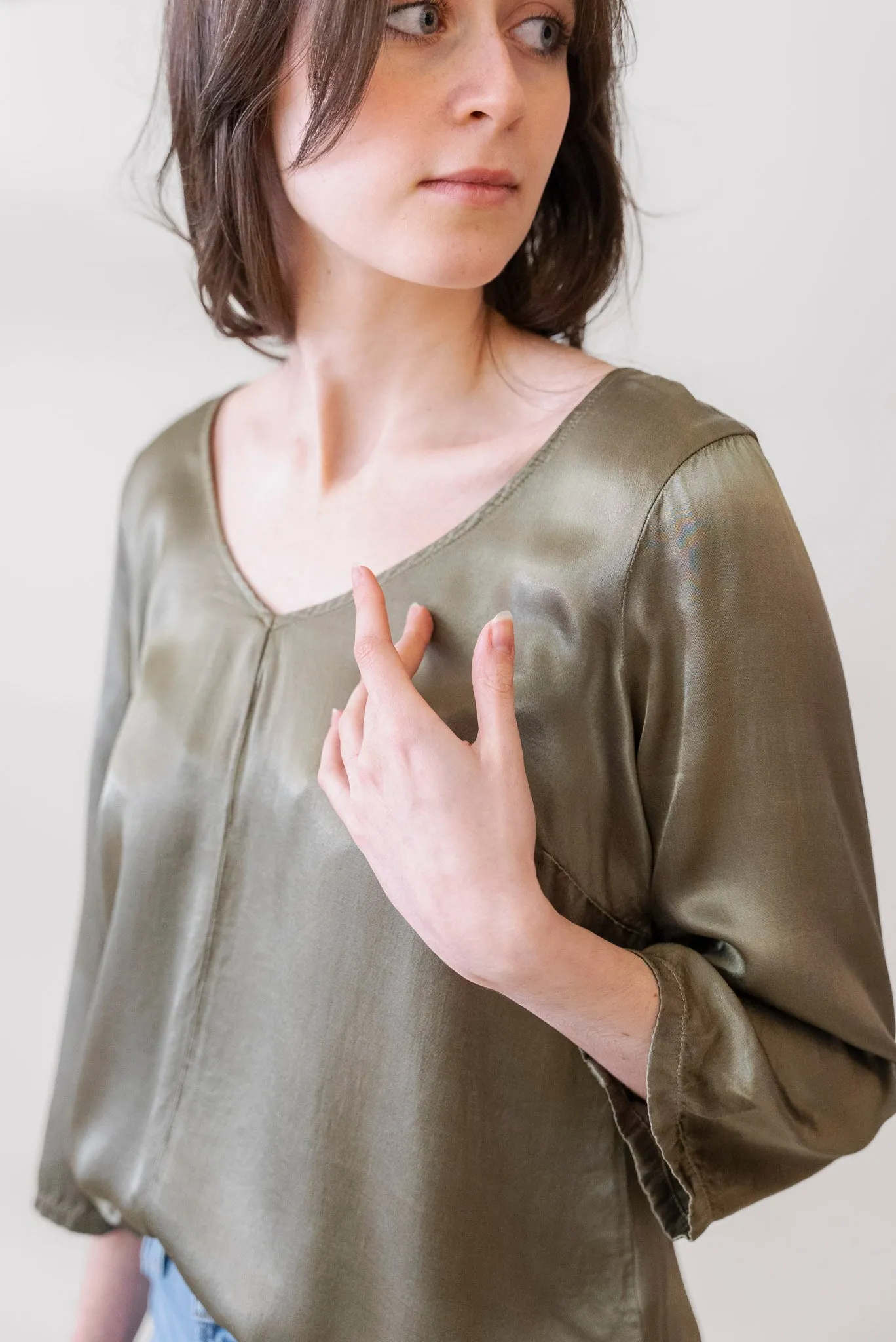 MICHAEL STARS Cobie Blouse in Olive
