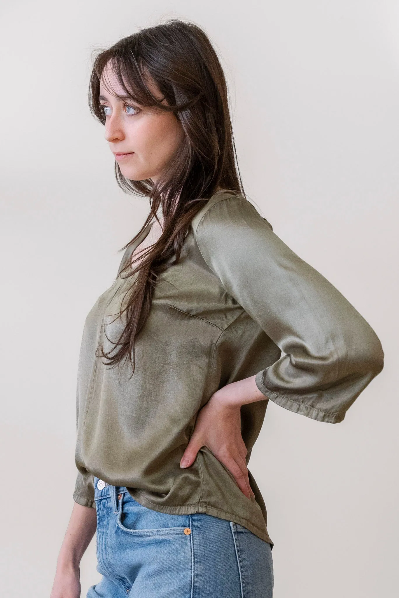 MICHAEL STARS Cobie Blouse in Olive
