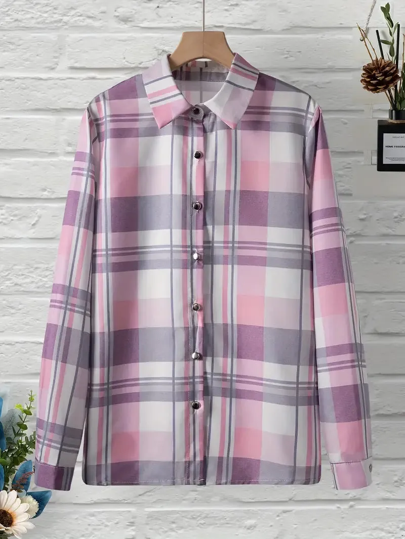 NEW Retails $49, Stylish Plaid Print Long Sleeve Shirt - Classic Button Front, Relaxed Casual Style, Long Sleeves, Convenient Pocket - Perfect for Womens Everyday Comfort in Spring and Fall, Sz L