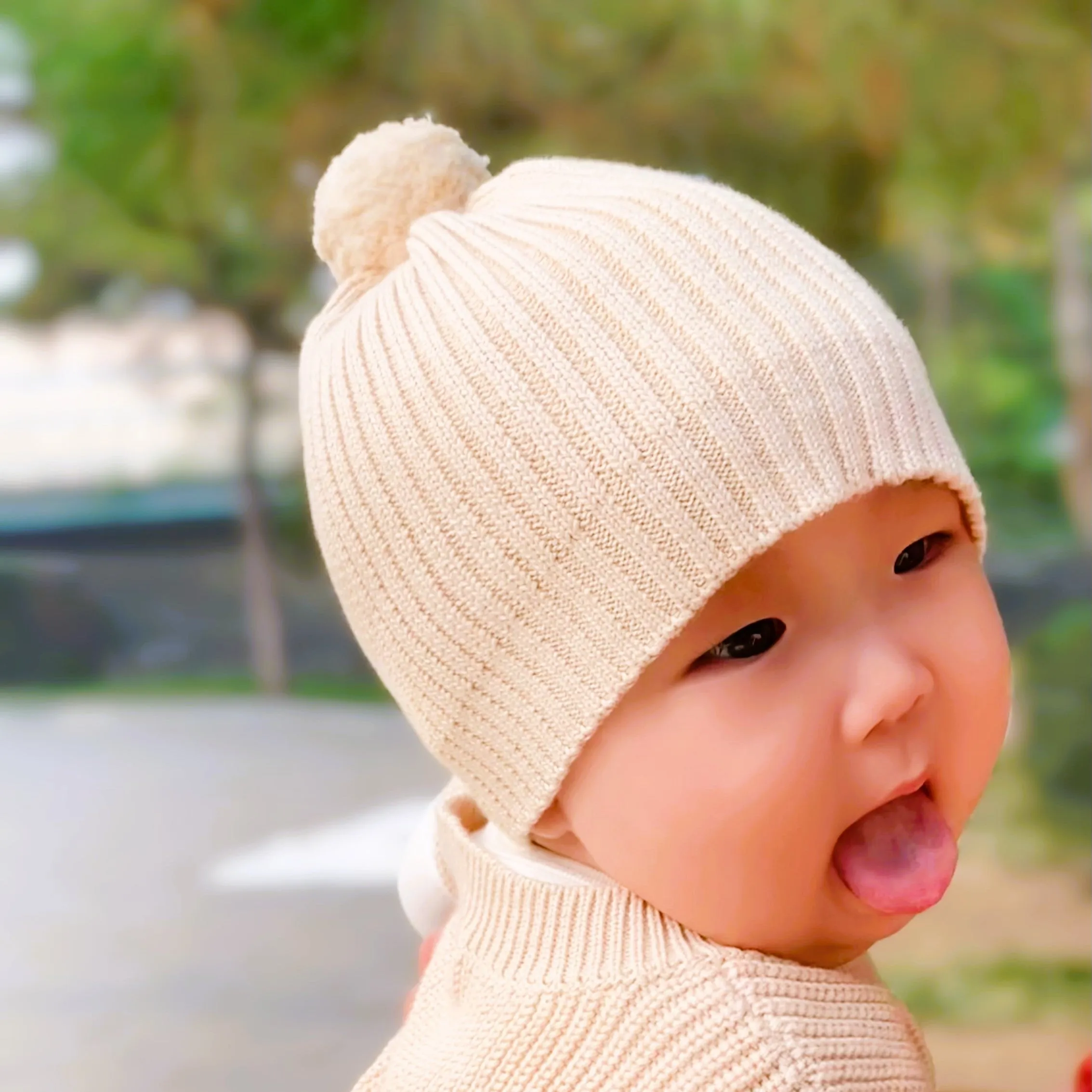 Newborn Pom Pom Hat: Organic Cotton Knitted Hats