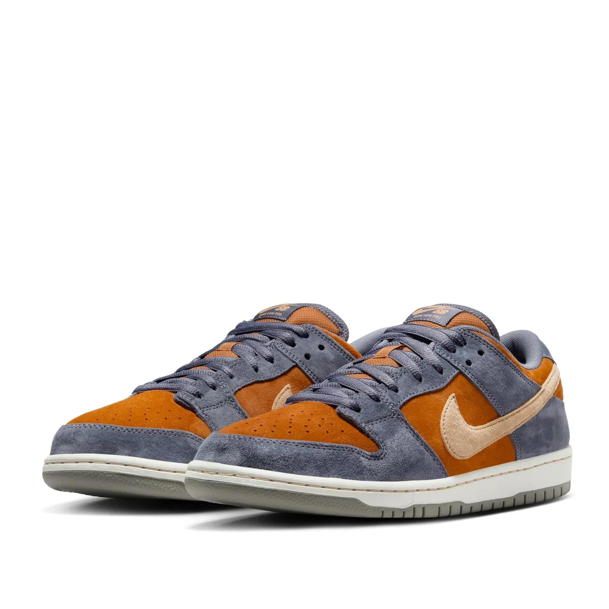 Nike SB Dunk Low Pro Light Carbon/Sesame/Monarch