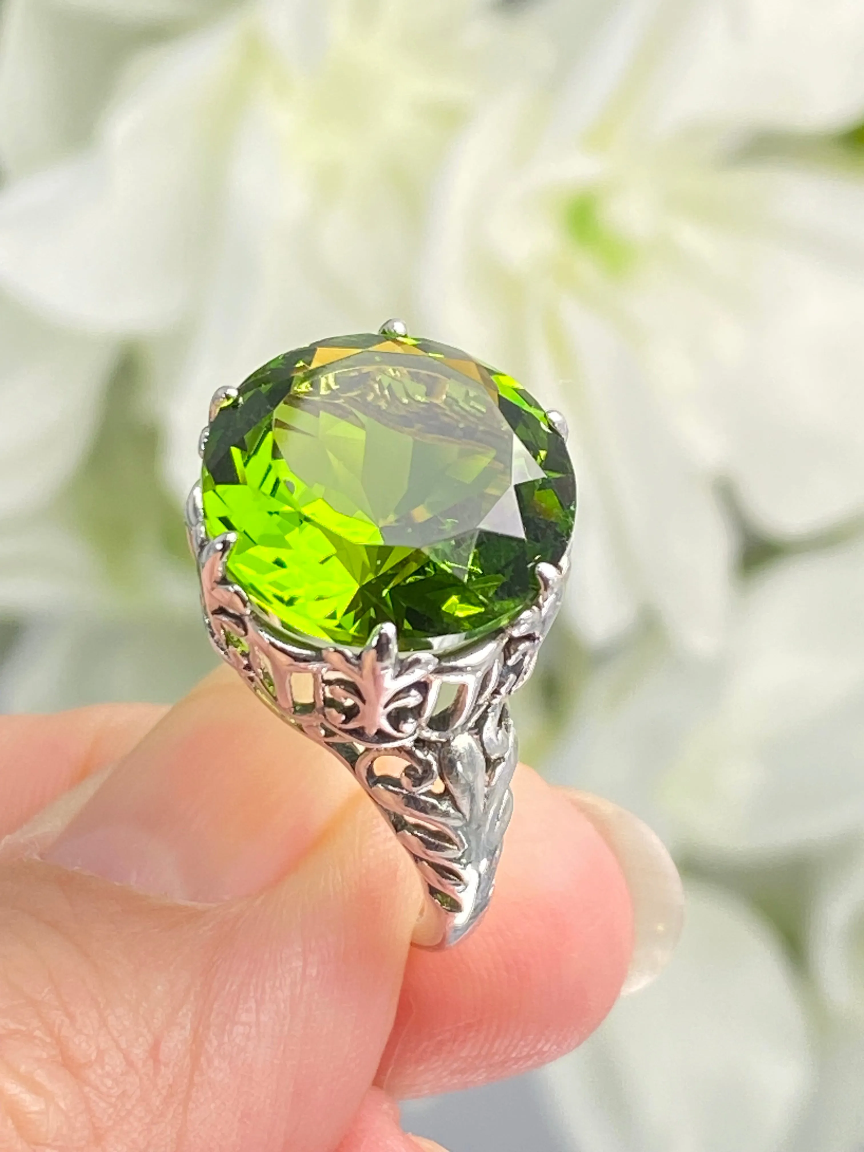 Peridot Ring, Size 7.5, Romantic Gothic Jewelry #D123 - Ready to Ship