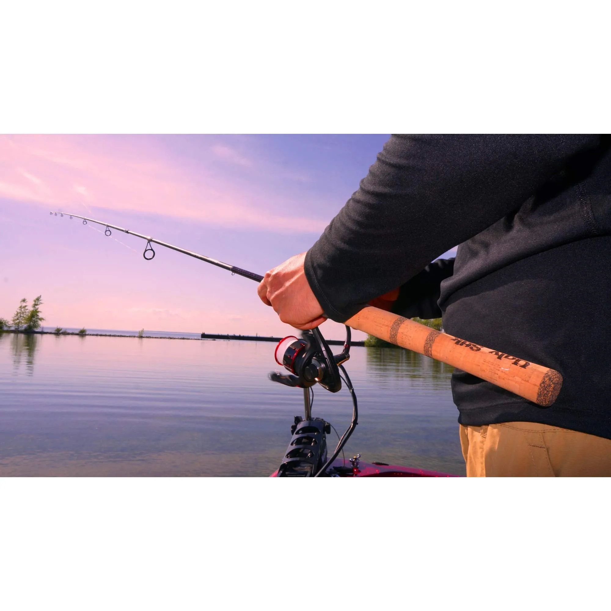 Shakespeare Ugly Stik 6’ Elite Spinning Rod, Two Piece Spinning Rod, 8-17lb Line Rating, Medium Heavy Rod Power, Fast Action, 1/4-3/4 oz. Lure Rating