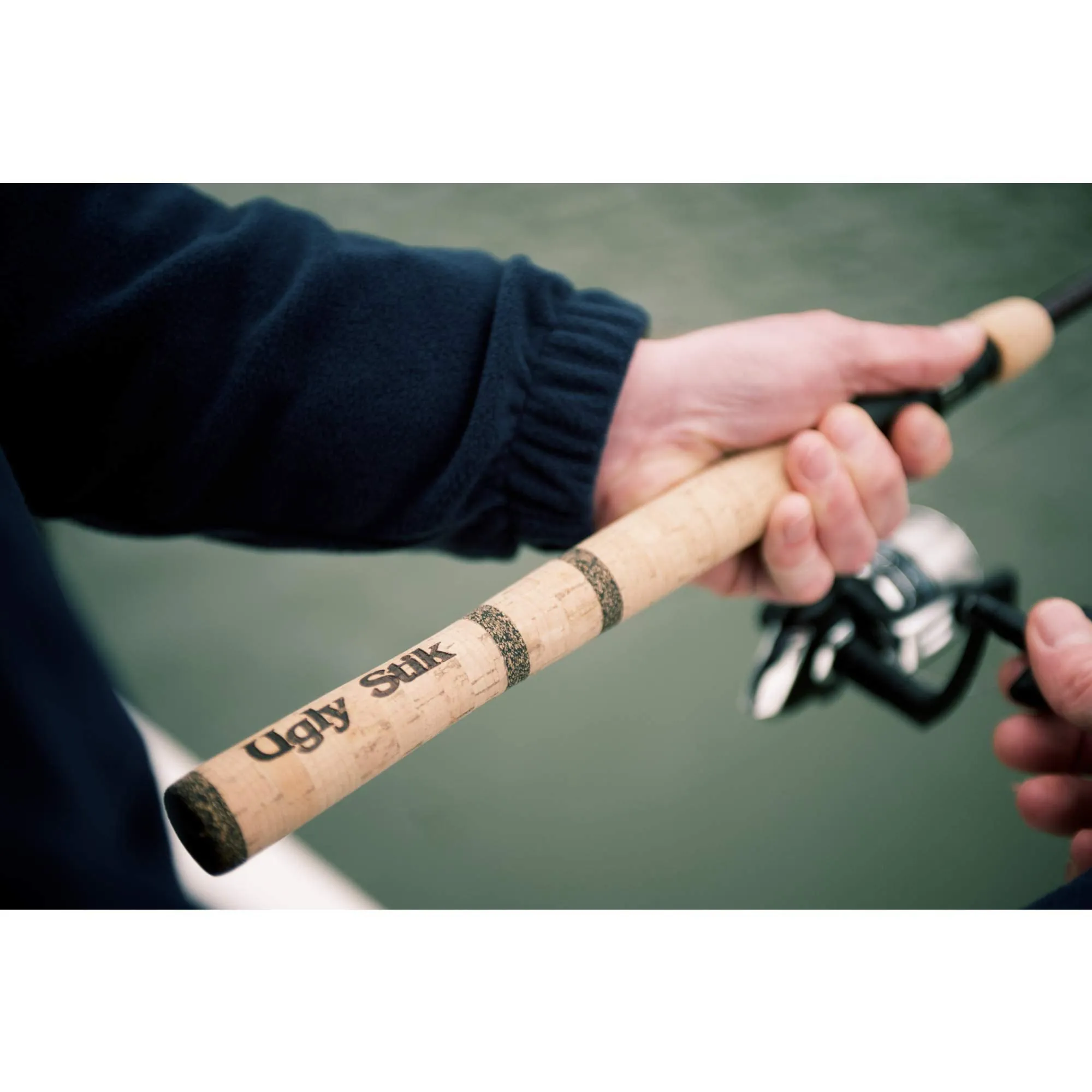 Shakespeare Ugly Stik 6’ Elite Spinning Rod, Two Piece Spinning Rod, 8-17lb Line Rating, Medium Heavy Rod Power, Fast Action, 1/4-3/4 oz. Lure Rating
