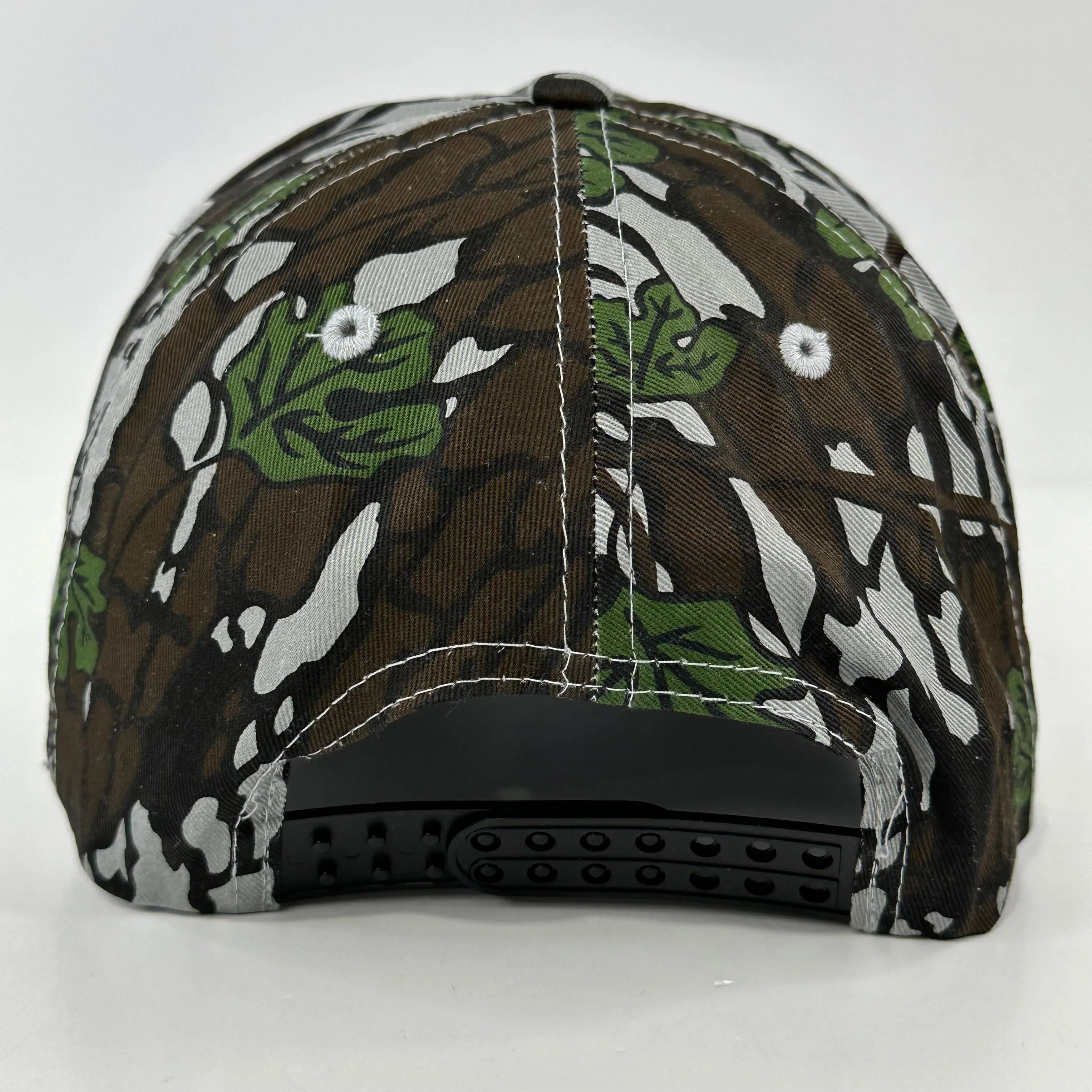 STONE COLD Hunting on a Vintage GREEN CAMO Rope SNAPBACK CAP Deer HAT CUSTOM EMBROIDERED