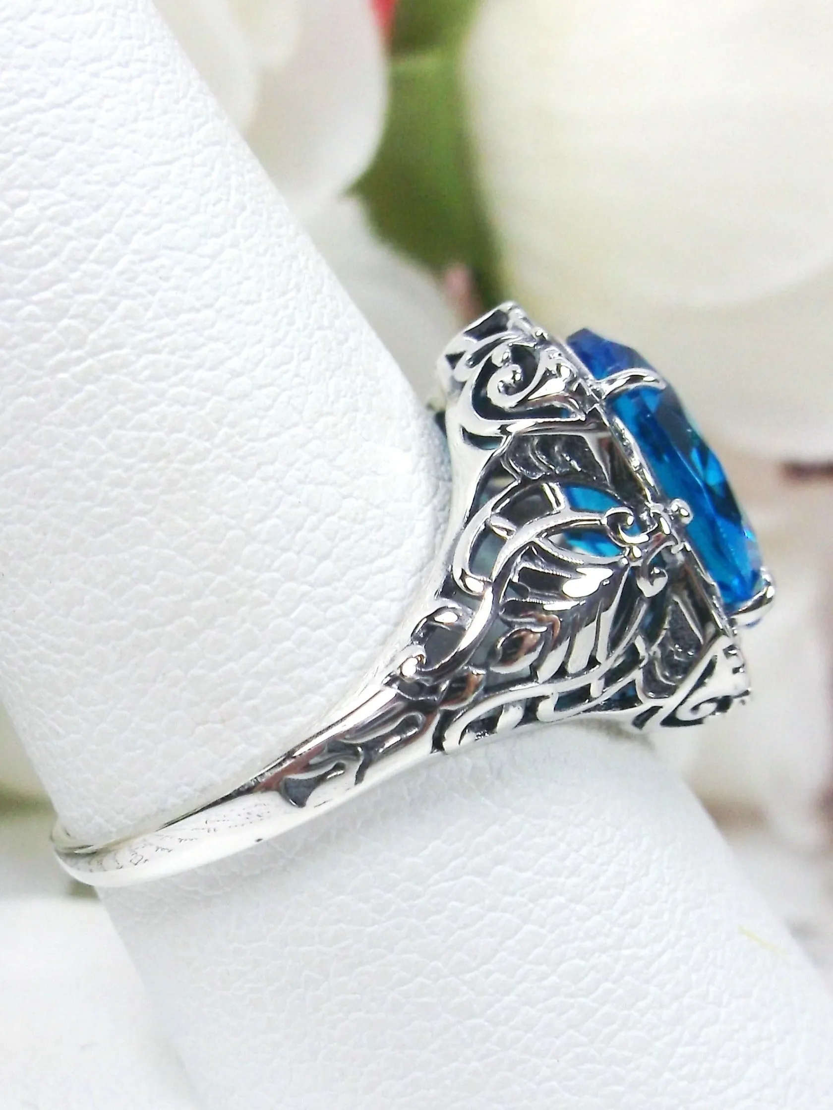 Swiss Blue Topaz Ring, Oval Art Nouveau Style, Vintage Sterling Silver Filigree Ring, Beauty Ring, D229