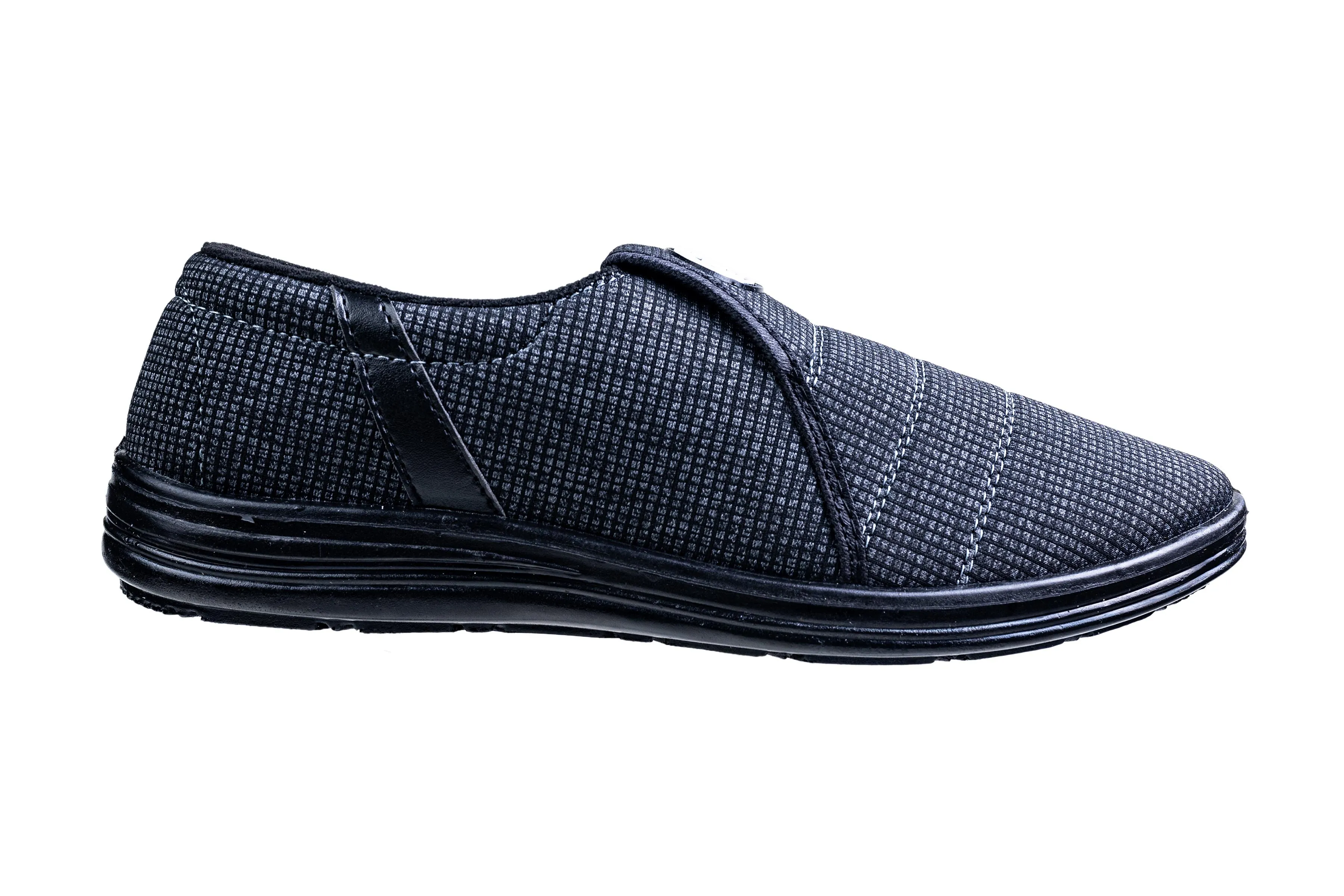 Titas Gents Black Canvas Shoe