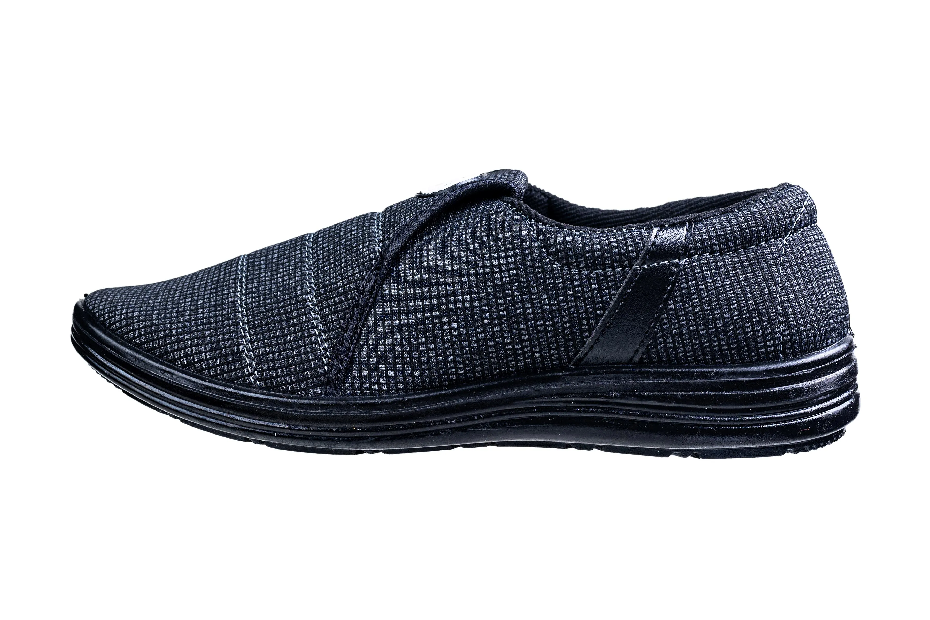 Titas Gents Black Canvas Shoe