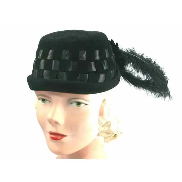 Vintage Black Cocktail Hat w Dramatic Long Feathers 1950s