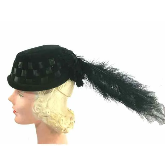 Vintage Black Cocktail Hat w Dramatic Long Feathers 1950s