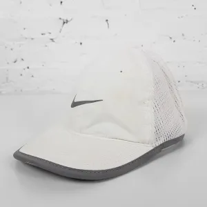 Vintage Nike Cap - White