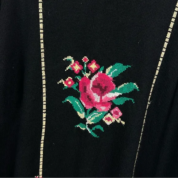 Vintage Oversized Rose Embroidered Cross Stitch Mock Neck Long Sweater Size XL