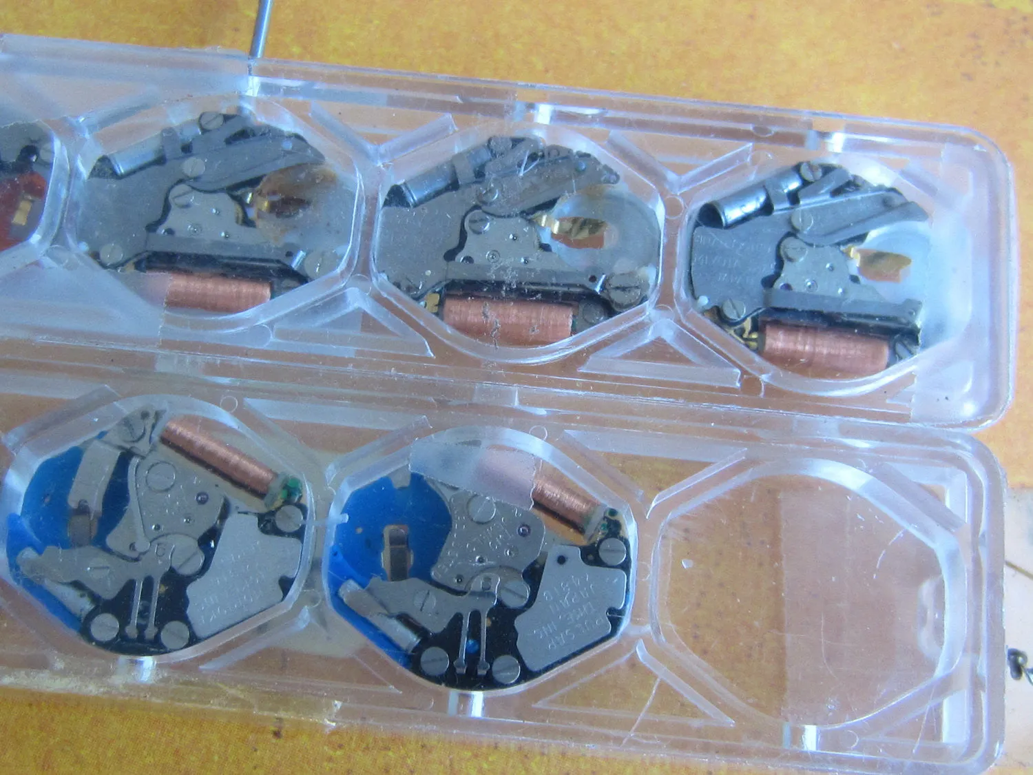 Vintage  Watch movements - h68