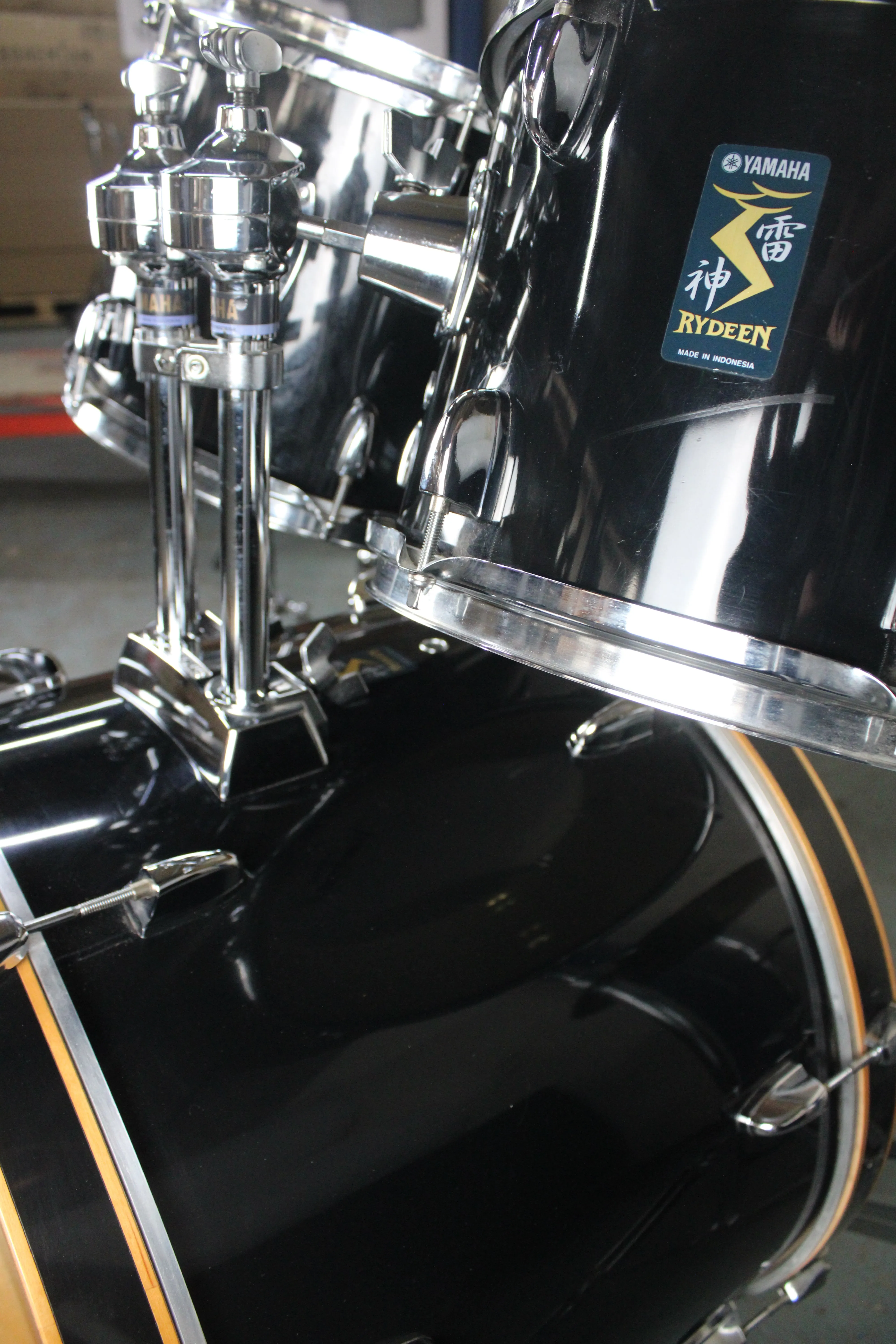 Yamaha Rydeen 22" Drum Kit / Double Kick Pedal - USED